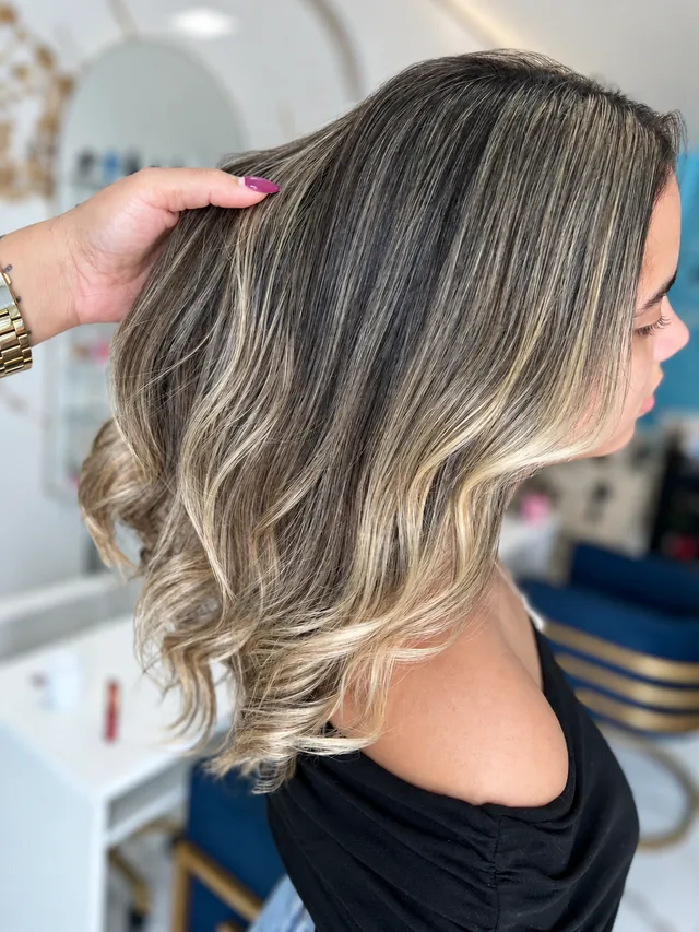 Resultado de cabelo com mechas